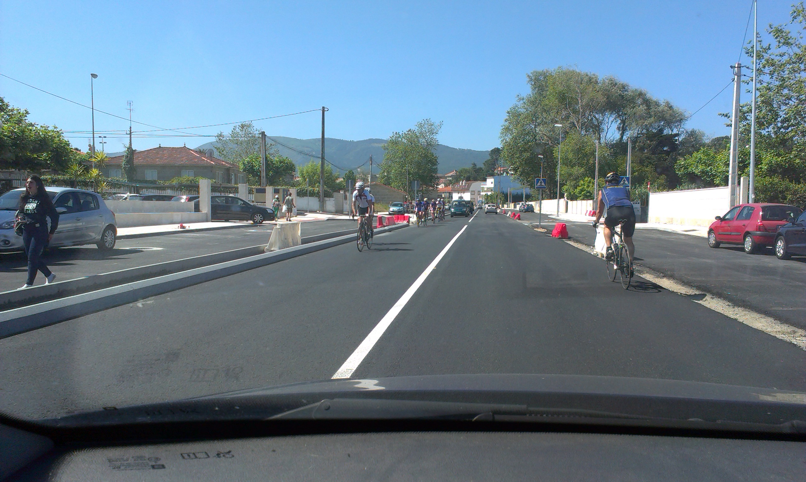 Estado actual das obras de "seguridade vial" na PO325 a altura de Praia América